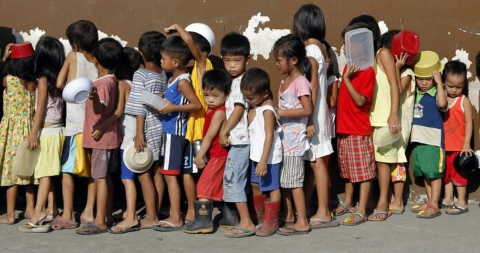 children-queue-1024x540