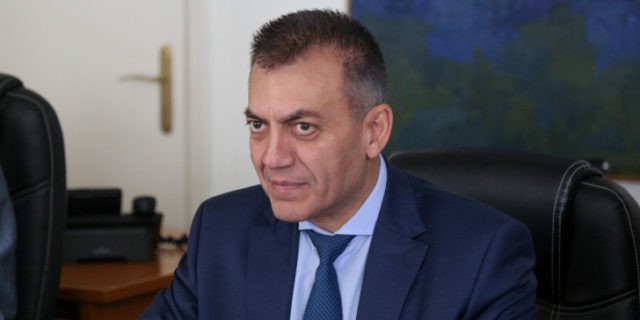 Βρούτσης-2-640x320