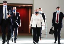 Κορωνοϊός: Πρόστιμα και αυστηρότερα μέτρα στη Γερμανία