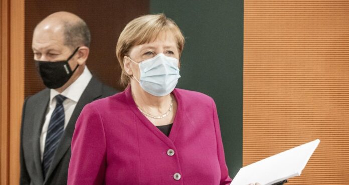 25-merkel-_solts