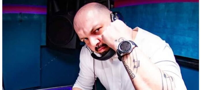 desibel-dj6-1