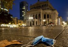 Κορωνοϊός – Γερμανία: Αριθμός ρεκόρ θανάτων σε ένα 24ωρο