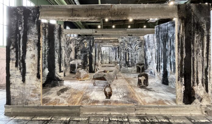 Anselm-Kiefer-Winterreise-2015-2020.-Μετωπιαία-άποψη.