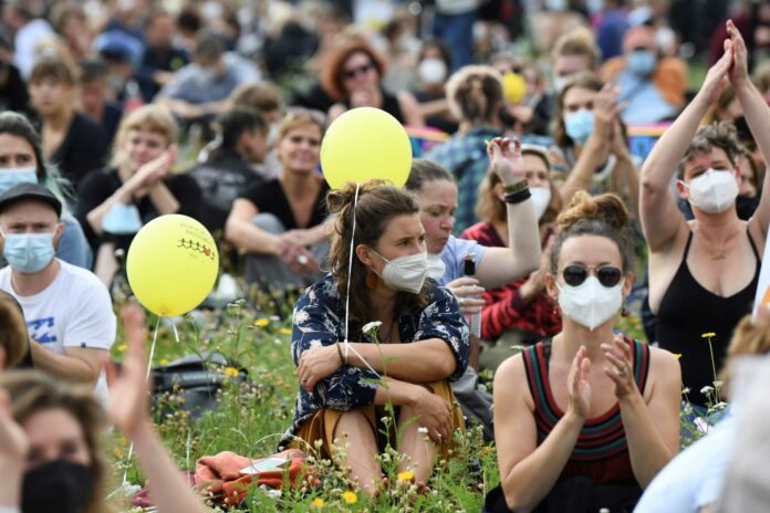 3_GERMANY-PROTEST-scaled