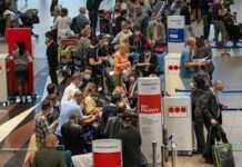 Η μετάλλαξη Όμικρον εξαπλώνεται στην Ευρώπη: Αυστηρά μέτρα παίρνουν οι χώρες η μια μετά την άλλη