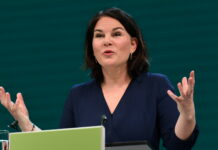 Αναλένα Μπέρμποκ : Η πρώτη γυναίκα ΥΠΕΞ της Γερμανίας. Τί σηματοδοτεί για τις ελληνογερμανικές σχέσεις η παρουσία της συν-προέδρου των Πρασίνων